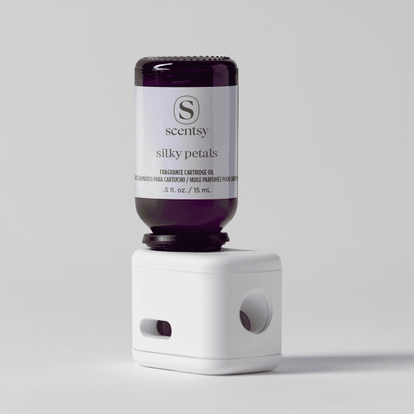 Silky Petals Scentsy Solo fragrance cartridge